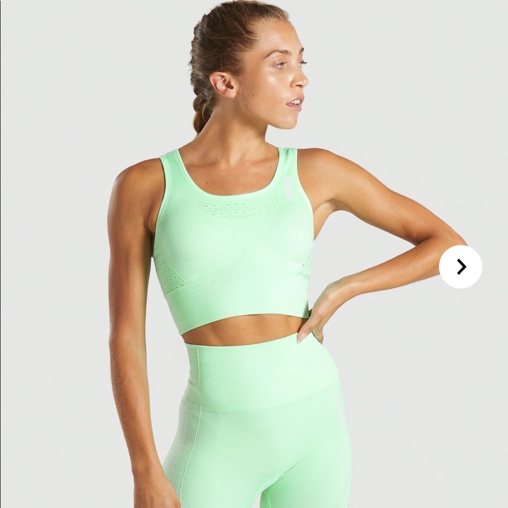 Gymshark  ENERGY+ SEAMLESS CROP TOP NWT